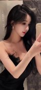 <b>手中有多余房票的苗先生正正在领会相</b>